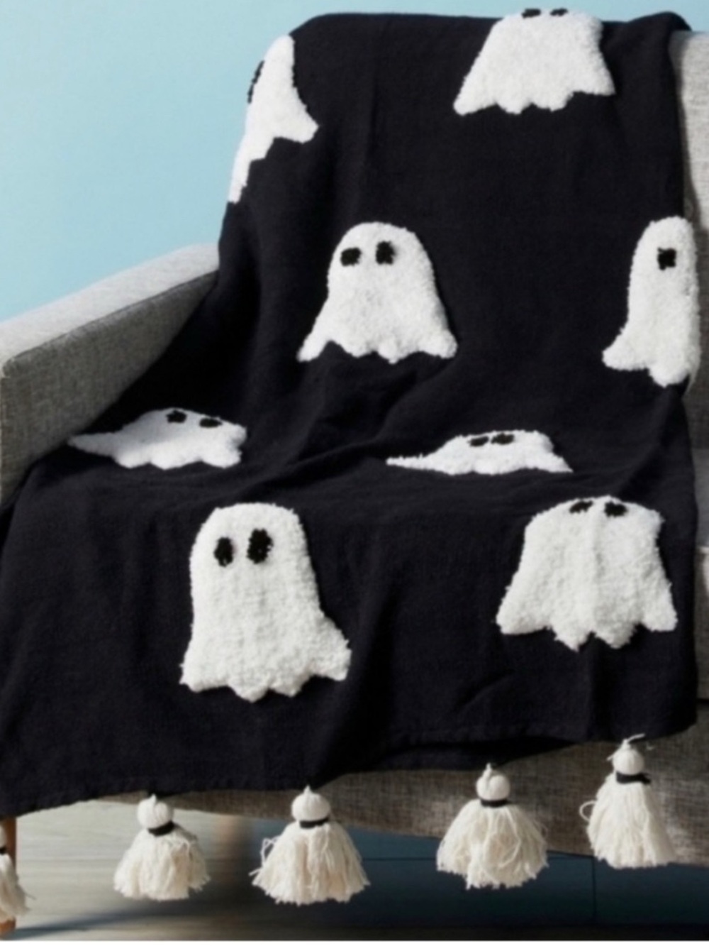 Rachel Zoe Ghost Blanket Black & White with Tassles